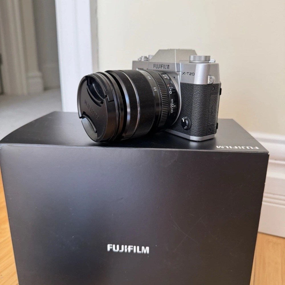 Fujifilm X-T20 Black and Silver Digital Camera